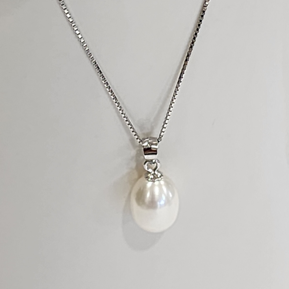 925 Sterling Silver White Freshwater Pearl Necklace And Earring Jewelry Set - Picture 14 of 16